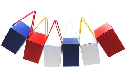 Cutie căni roșie cu mânere