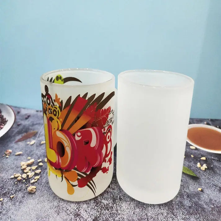 Set 2 halbe personalizate din sticlÄƒ sablatÄƒ