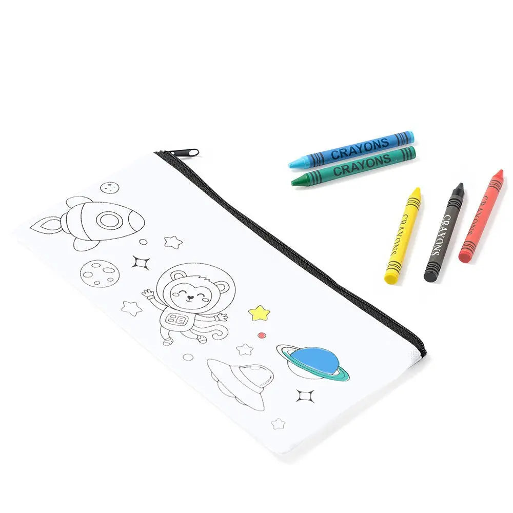 penar de colorat cu creioane colorate incluse