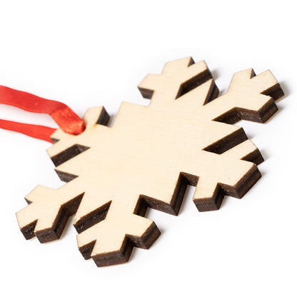 Ornament de brad din lemn cu șnur roșu FULG