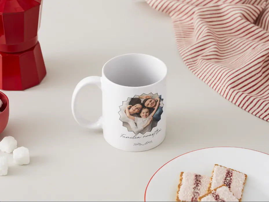 cana personalizata familia noastra