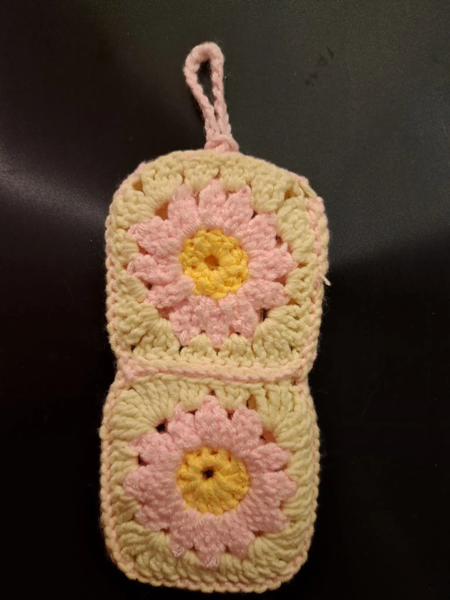 Husă ochelari croșetată